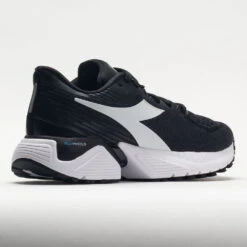 Diadora Mythos Blushield Vigore Men's Black/White 13 Diadora Mythos Blushield Vigore Men's Black/White -Hoka || On Running || BROOKS Shop 048603 6
